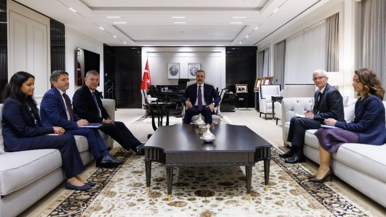 Dışişleri Bakanı Hakan Fidan, UNRWA Genel Komiseri Lazzarini ile G&ouml;r&uuml;şt&uuml;