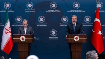 Dışişleri Bakanı Hakan Fidan ve Arak&ccedil;i'den Sağduyu Mesajı