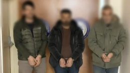 D&uuml;zce'de Şanlıurfa'dan G&ouml;&ccedil;men Ka&ccedil;ak&ccedil;ılığı: 14 Afgan G&ouml;&ccedil;men Kamyon Kasalarında Yakalandı!