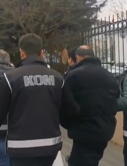 D&uuml;zce'de Yakayı Ele Verdiler: Tapuda Milyonluk Vurgun!