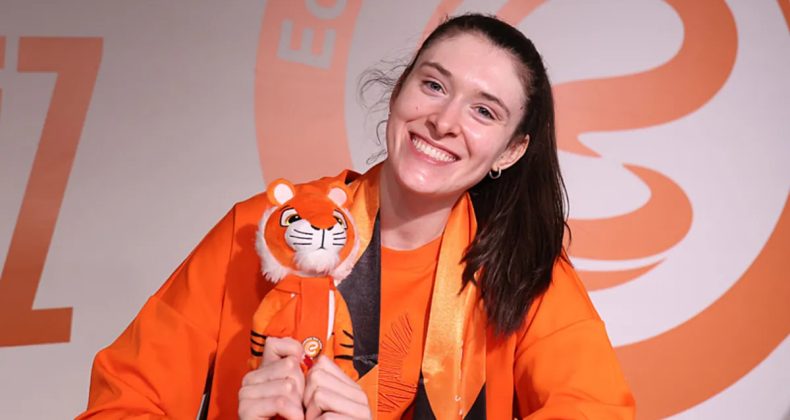 Eczacıbaşı Dynavit, Dana Rettke ile Sözleşme Yeniledi