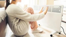 Eliniz ve Ayağınız &Uuml;ş&uuml;yorsa Dikkat