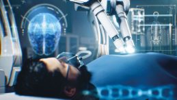 Elon Musk: "Gen&ccedil;ler Tıp Okumayın, Robotlar Geliyor"