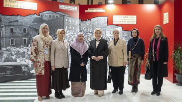 Emine Erdoğan, Malezya Başbakanı'nın eşi Wan Azizah İsmail ile buluştu