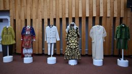 Emine Erdoğan'dan Fransa'daki 'T&uuml;rkiye Dokuma Atlası-Kumaşın Hafızası' sergisine ilişkin paylaşım