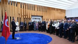 Emine Erdoğan'dan Fransa'daki 'T&uuml;rkiye Dokuma Atlası-Kumaşın Hafızası' Sergisine İlişkin Paylaşım