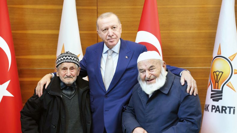 Erdoğan&rsquo;a Asırlık Ziyaret