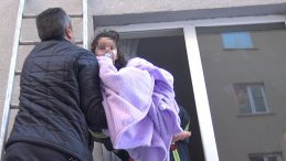 Erzurum'da Kaygı Yaratan Bebek Ağlaması! Ekipler Şaşkın: Evde Tek Başına Bulundu