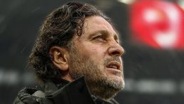 Fazlasını Yapmalı