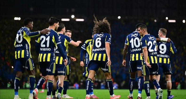 FCSB FENERBAH&Ccedil;E CANLI | Fenerbah&ccedil;e, FCSB deplasmanında! Tedesco&rsquo;nun 11&rsquo;i belli oldu&hellip;