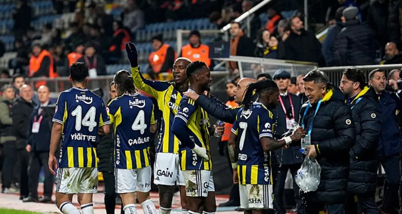 Fenerbah&ccedil;e, 2026'nın İlk 3 Ma&ccedil;ını Gol Yemeden Kazandı