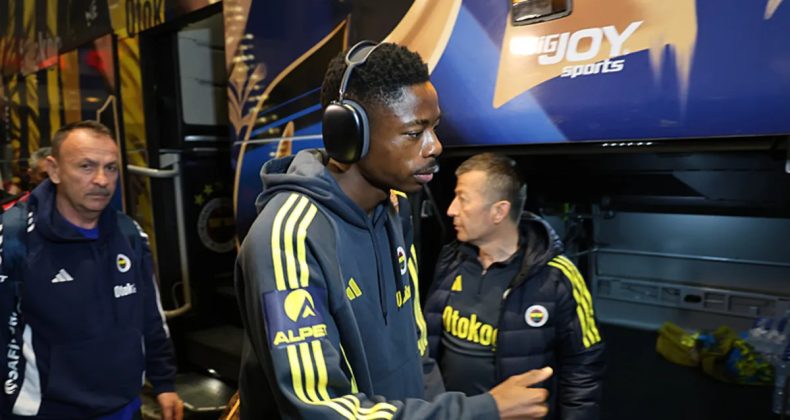 Fenerbah&ccedil;e Kafilesi Konaklayacağı Otele Ulaştı