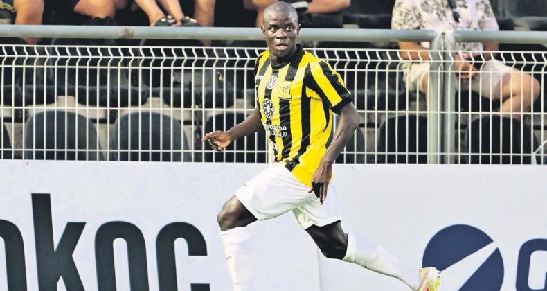 Fenerbah&ccedil;e'nin N'Golo Kante İlgisi S&uuml;r&uuml;yor
