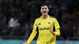 Fenerbah&ccedil;e'ye Mert M&uuml;ld&uuml;r'den Play-Off Vurgusu!