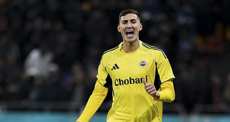 Fenerbah&ccedil;e'ye Mert M&uuml;ld&uuml;r'den Play-Off Vurgusu!