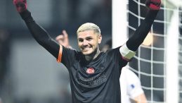 Fethiye&rsquo;de Aslan&rsquo;a Moral!