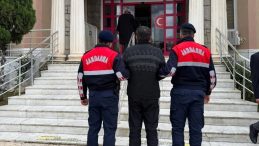 Firariler Jandarmadan Ka&ccedil;amadı