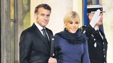 Fransız First Lady&rsquo;ye Siber Zorbalıktan Hapis Cezası