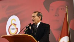 Galatasaray Başkanı Dursun &Ouml;zbek: "Organize saldırılarla karşı karşıyayız"