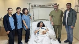 Gaziantep 2026'ya Ayaz ile Merhaba Dedi! İşte Yılın İlk Bebeği