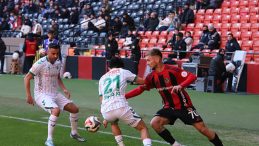 Gaziantep FK ve Konyaspor Beraberlikte Kaldı!