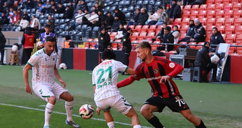Gaziantep FK ve Konyaspor Beraberlikte Kaldı!