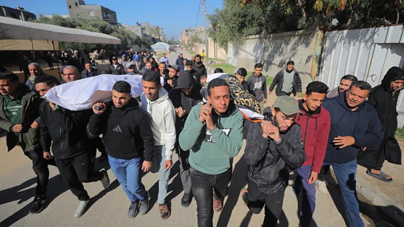 Gazze&rsquo;de Ateşe Rağmen Can Kaybı Devam Ediyor: Son 24 Saatte 12 Filistinli Hayatını Kaybetti