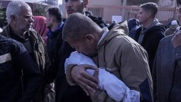 Gazze&rsquo;de Bir Bebek Daha Hayatını Kaybetti