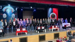 Gen&ccedil;lerbirliği Kul&uuml;b&uuml;'nde Başkanlık i&ccedil;in Arda &Ccedil;akmak Yeniden Se&ccedil;ildi