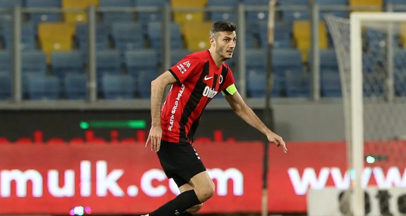 Gen&ccedil;lerbirliği&rsquo;nde Kaptan Sinan Osmanoğlu ile Yollar Ayrıldı