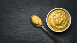 Gurme Sofraların Yeni G&ouml;zdesi: Hardal Tutkunları Buraya!