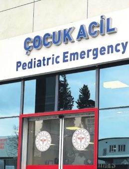 Havuza Düşen Minik Sena Hayatını Kaybetti