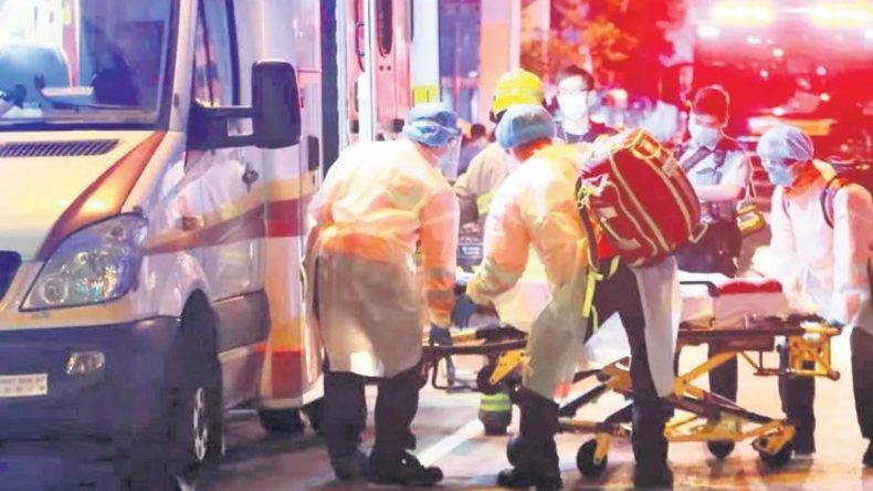 Hong Kong&rsquo;da Yangın Paniği