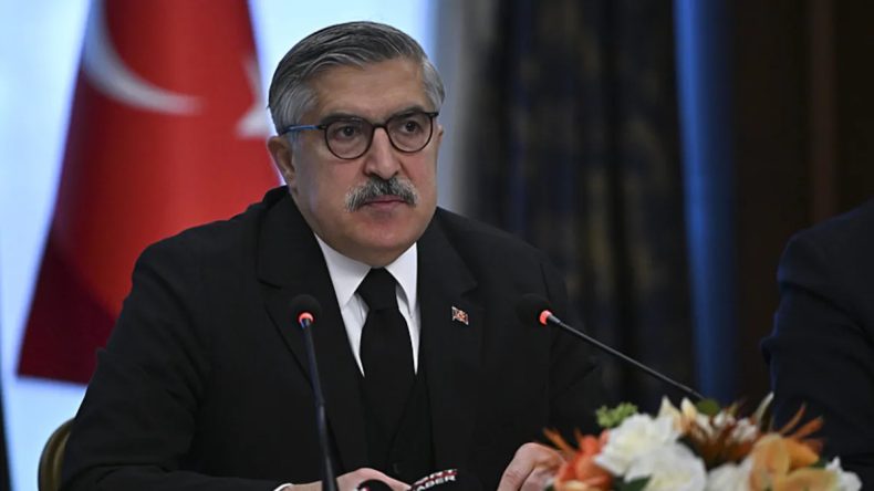 H&uuml;seyin Yayman: Sosyal Medya D&uuml;zenlemesi &Uuml;zerine &Ouml;nemli A&ccedil;ıklamalar