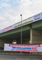 İBB'ye Ait Balıkyolu K&ouml;pr&uuml;s&uuml; Tehlike Sa&ccedil;ıyor