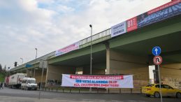 İBB'ye Ait Balıkyolu K&ouml;pr&uuml;s&uuml; Tehlike Sa&ccedil;ıyor