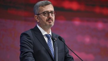 İletişim Başkanı Burhanettin Duran: Yapay Zeka Gazetecilikte &Ouml;zne Olmamalı