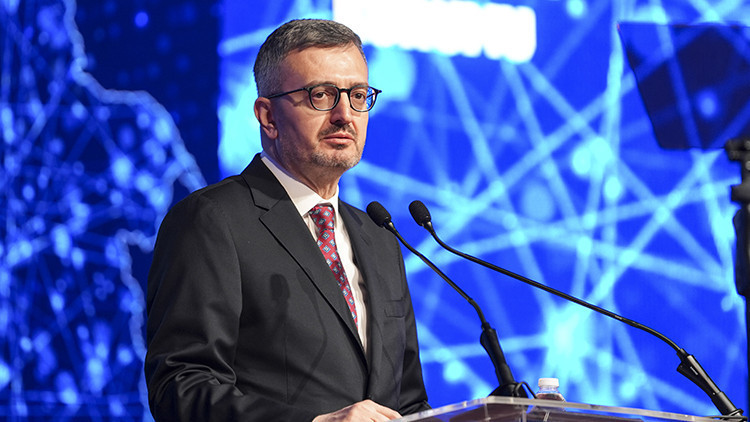 İletişim Başkanı Duran, Dijital D&ouml;n&uuml;ş&uuml;m &Ccedil;ağında Habercilik: Yapay Zeka ve Dijital Yetkinlikler Paneli'nde konuştu