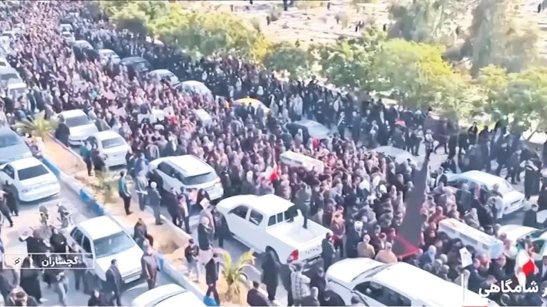 İran'da Rejim Yanlıları Sokaklarda