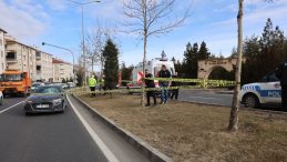 Işıklı ge&ccedil;idi kullanmadı, canından oldu