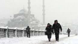 İstanbul'a Kar Yağacak mı? Meteoroloji Tarih Verdi!