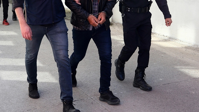 İstanbul'da DEAŞ Operasyonunda 8 Ş&uuml;pheli G&ouml;zaltına Alındı