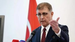 İZBB'de Bu Olay Ger&ccedil;ekleşti! Tugay, Hukuki M&uuml;cadeleyle Harmandalı &Ccedil;&ouml;pl&uuml;ğ&uuml;n&uuml; Kapatılan Eski Muhtar Kazar&rsquo;ın Oğlunu İşten Attı!