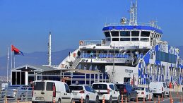 İzmir'de Olumsuz Hava Koşulları Nedeniyle Vapur Seferleri İptal Edildi!