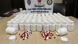İzmir'de Şok Edici Olay: Mezarlıkta Binlerce Uyuşturucu Hap Bulundu!