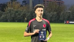 Juventus, 16 Yaşındaki T&uuml;rk Yetenek Esad Deniz'i Kadrosuna Kattı!