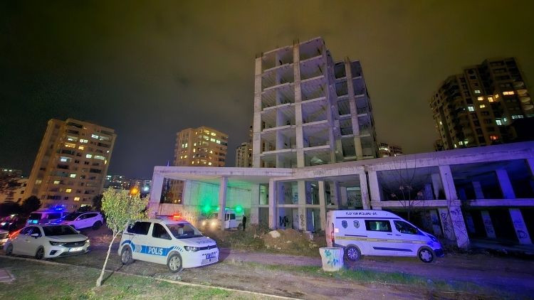 Kahreden Olay: İnşaatın Bodrumuna Düşen Genç Hayatını Kaybetti