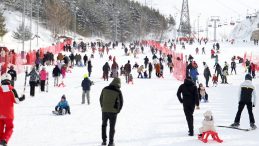 Kar Kalınlığı 2 Metreye Yaklaşıyor: Meteoroloji Kayak Merkezlerindeki G&uuml;ncel Durumu A&ccedil;ıkladı