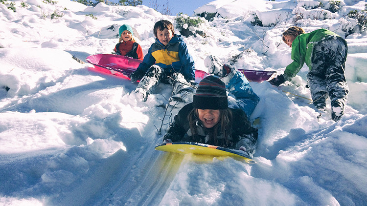 Kar Yağışı Başladı: Tatil Haberleri Peş Peşe Geldi!