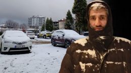 Kar Yağışı Etkisini G&ouml;sterdi: Evler Beyaz &Ouml;rt&uuml;yle Dolarak Kaplandı!